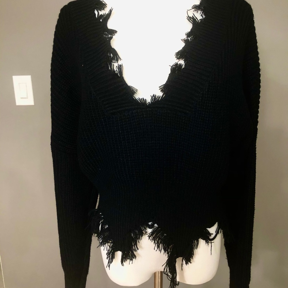 Black cropped sweater
